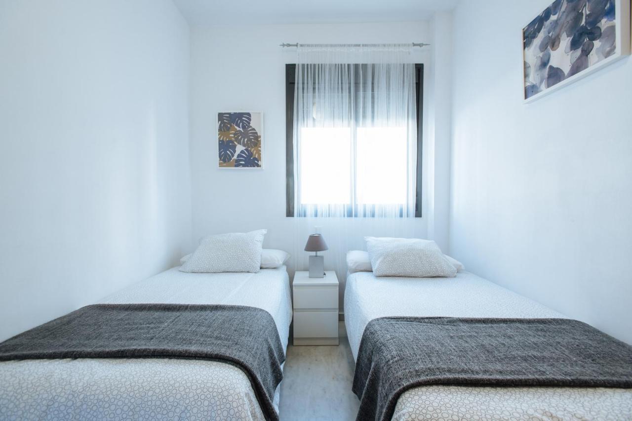 Apartamento Mairena マイレナ・デル・アルハラフェ エクステリア 写真
