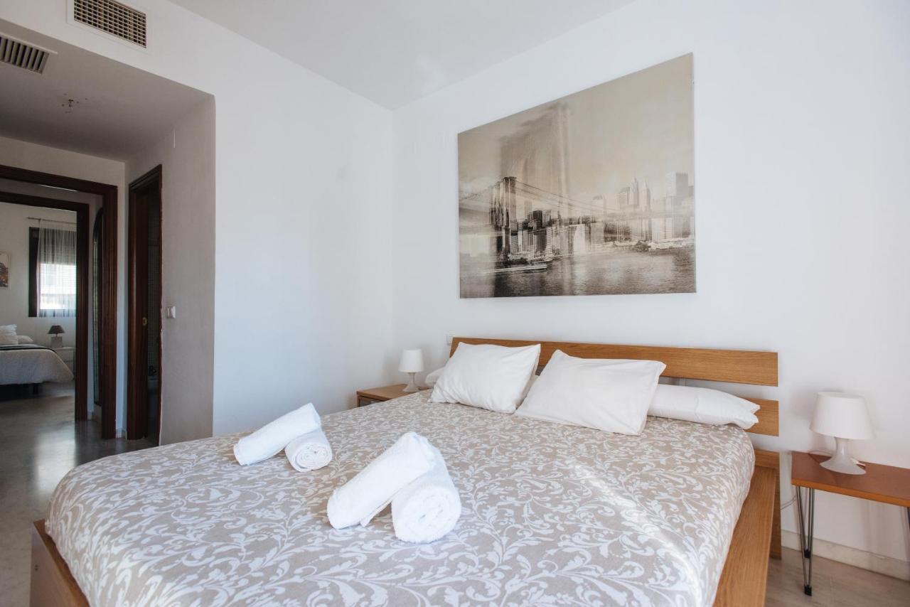 Apartamento Mairena マイレナ・デル・アルハラフェ エクステリア 写真